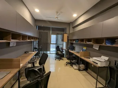 G-8 Markaz 350 sqft Office Availabel For Rent in G-8 Markaz Islamabad