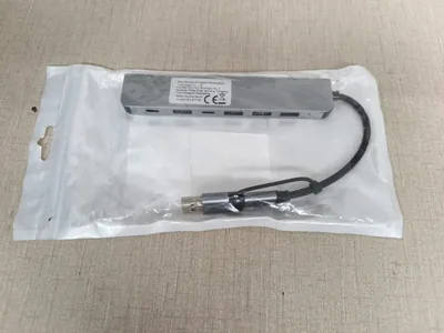 High-Speed 7-Port Universal USB Hub Multiport Docking Station