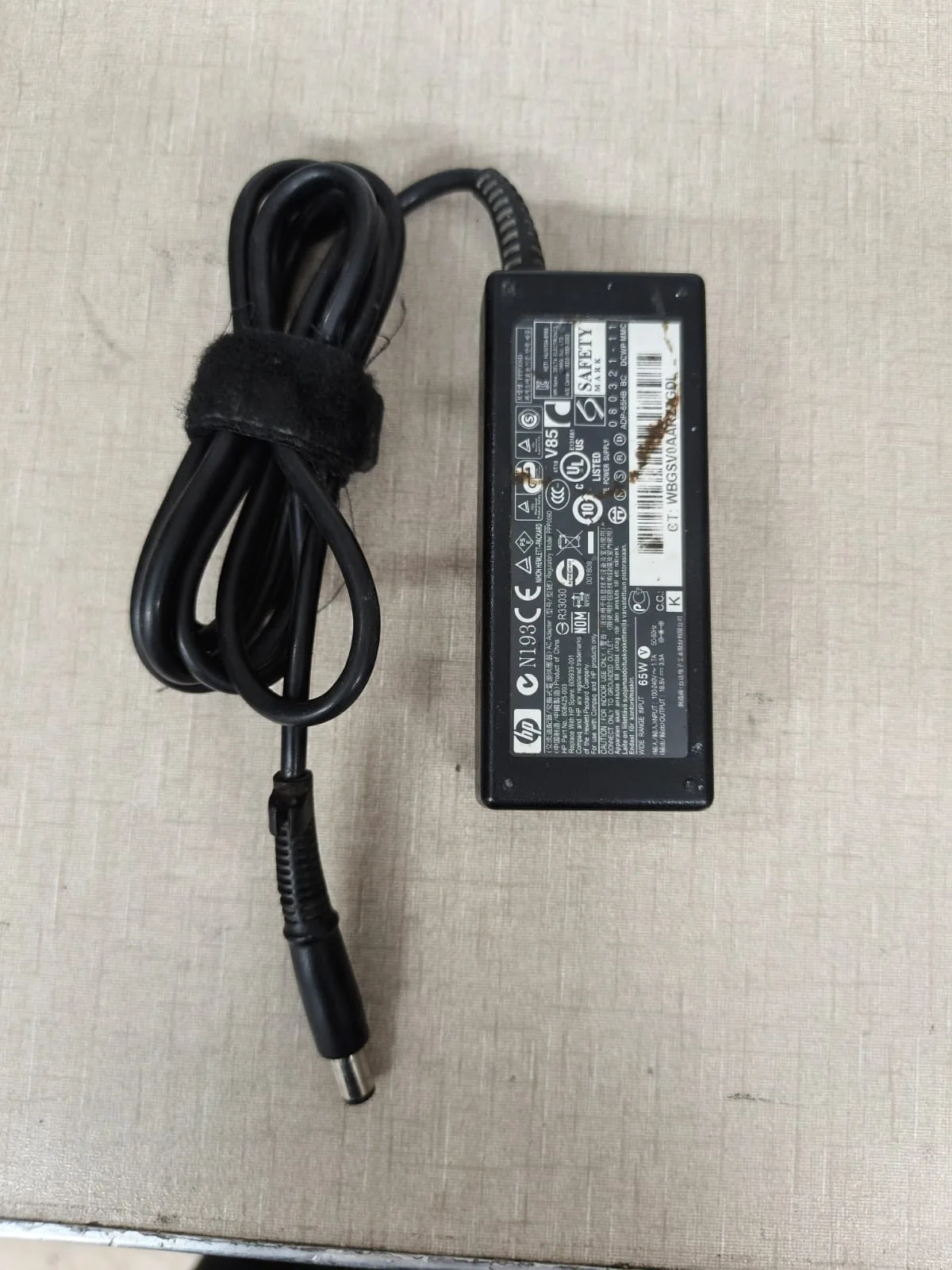 Genuine Original HP 19.5V Smart AC Adapter Laptop Charger (Black Pin)
