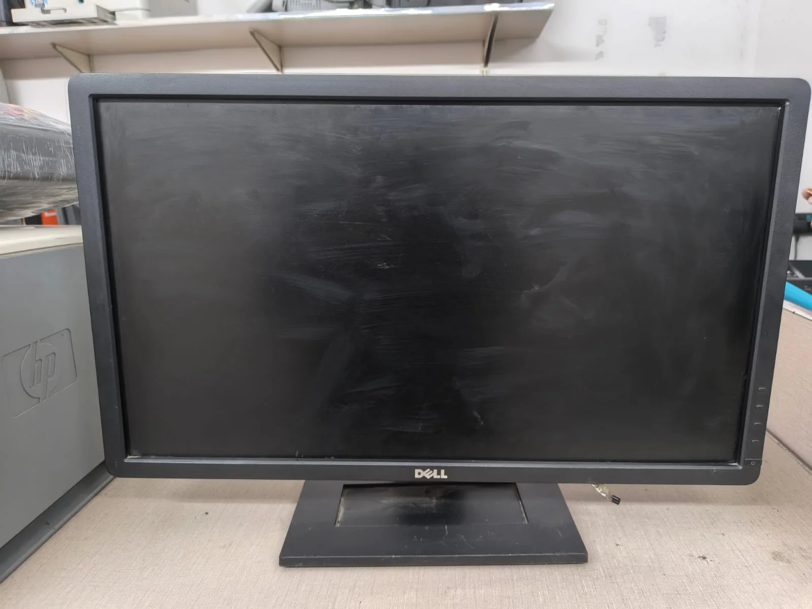 HP Pavilion w1907 19-Inch Widescreen LCD Monitor – Clean Used Condition