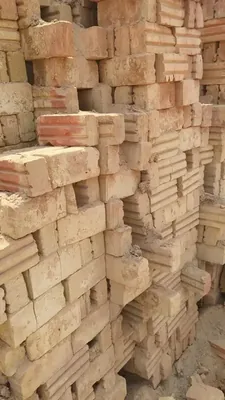 Brick treader